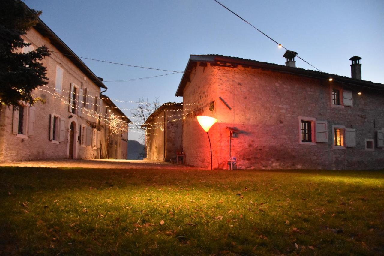 Locanda SottolaLuna Viano Bagian luar foto