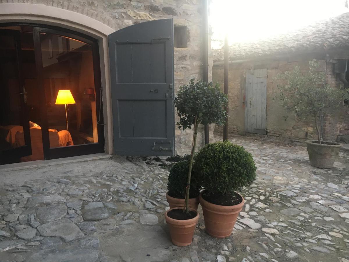 Locanda SottolaLuna Viano Bagian luar foto