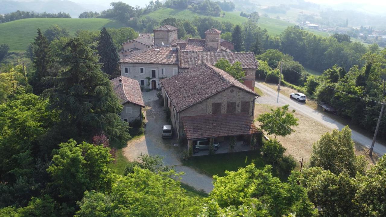 Locanda SottolaLuna Viano Bagian luar foto